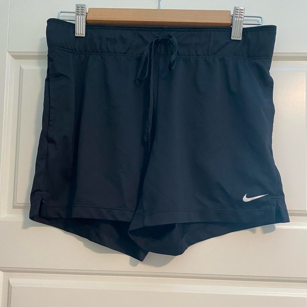 Nike black athletic shorts
Size-xs (fit more like a small)